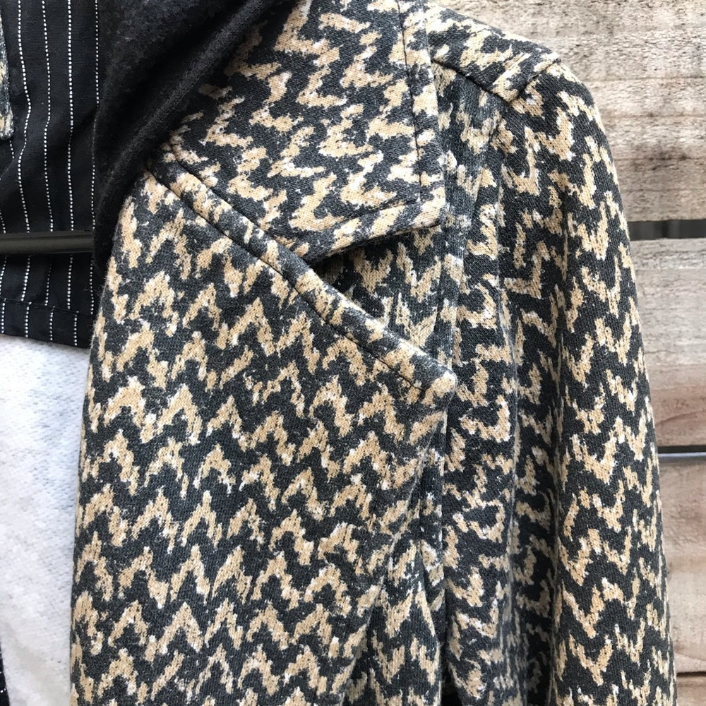 ❌SOLD❌ Hurley Jacket - Picture 5 of 8